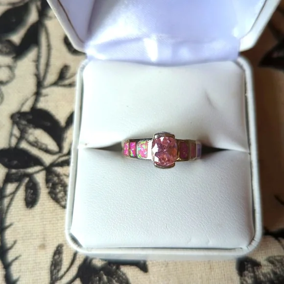 Nwt Pink Sapphire Ring Size 6.5
